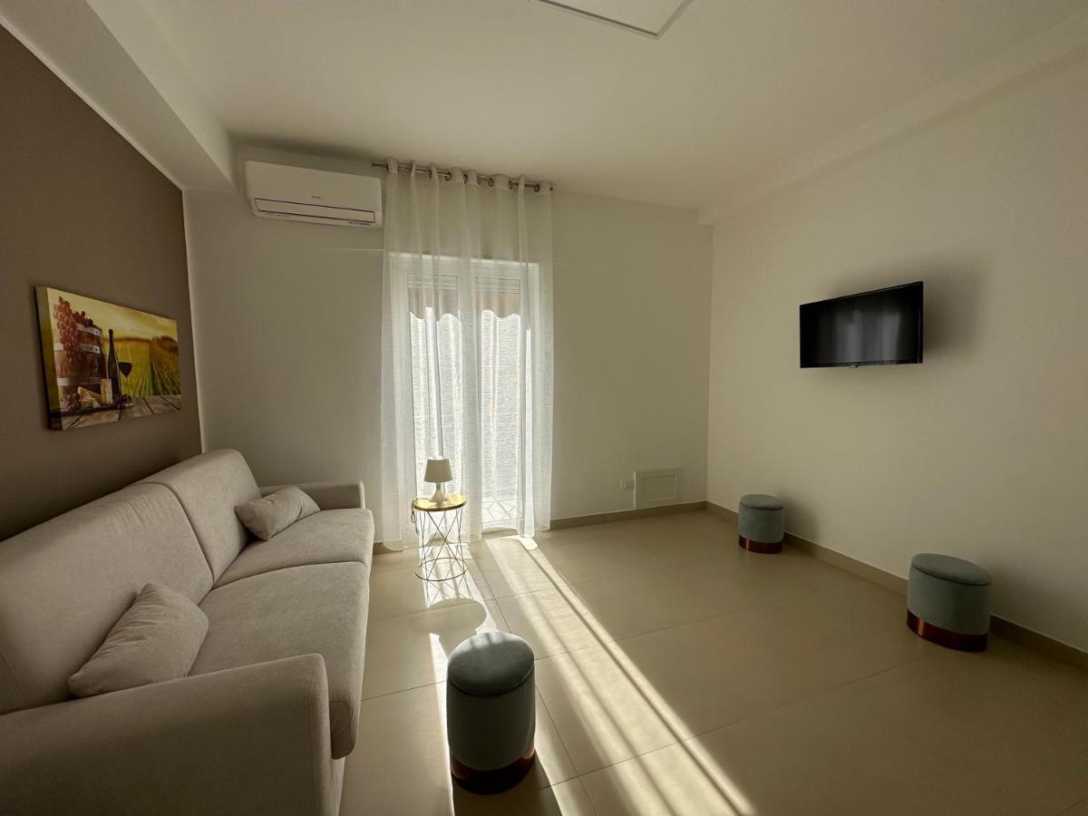 Four Rooms Naxos Giardini-Naxos Exterior foto