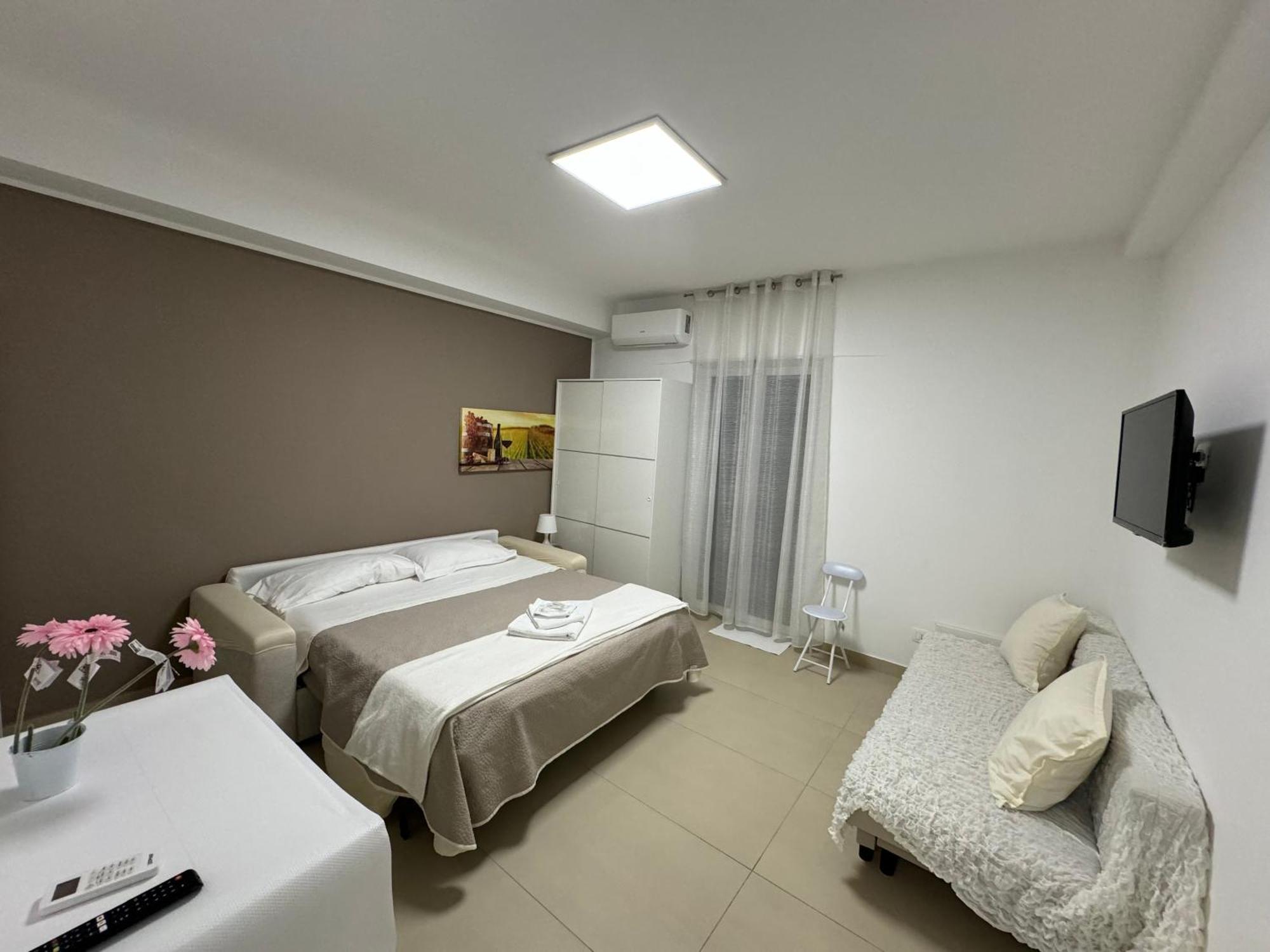 Four Rooms Naxos Giardini-Naxos Exterior foto